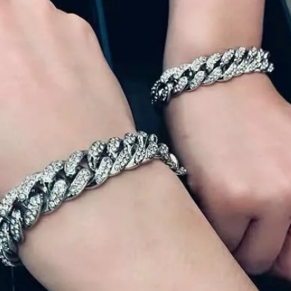 BRAND NEW MENS CUBAN 8 inch RHINESTONE 22 mm THICK BRACELET - Picture 4 of 8